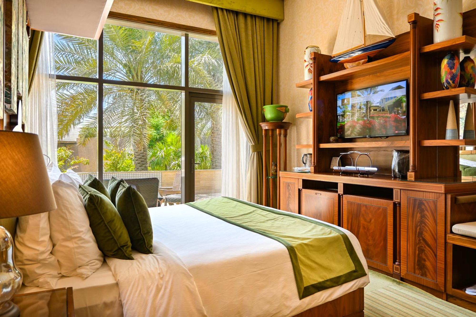 Palavra Resort Манама Екстериор снимка A bedroom at the resort