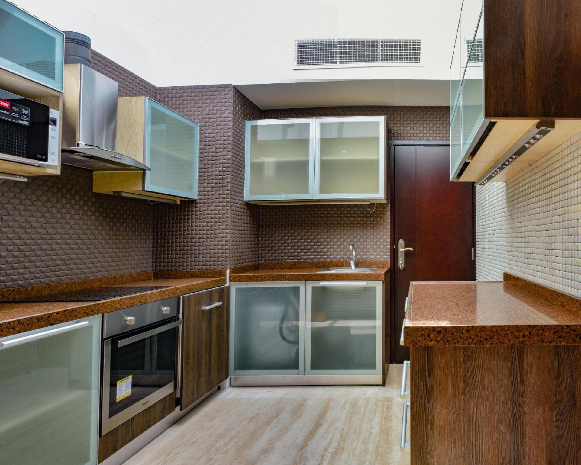 Palavra Resort Манама Екстериор снимка A modern kitchen