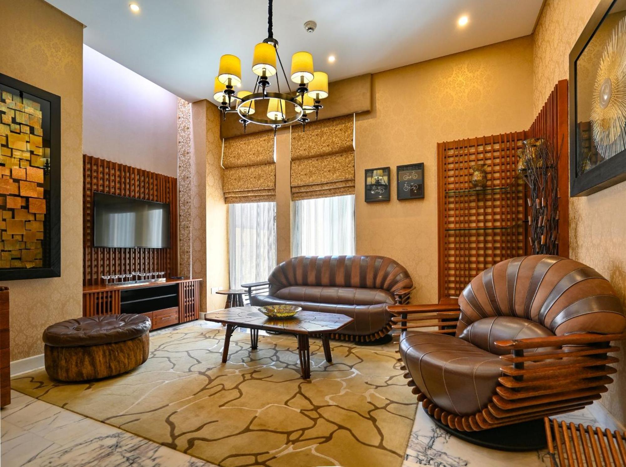Palavra Resort Манама Екстериор снимка A living room in a house
